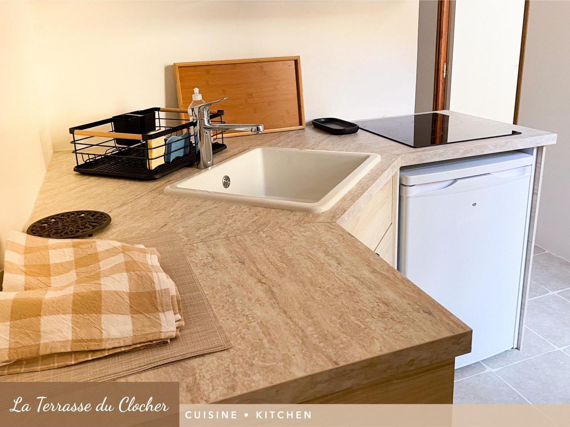 Les Appartements Du Clocher Авиньон Экстерьер фото