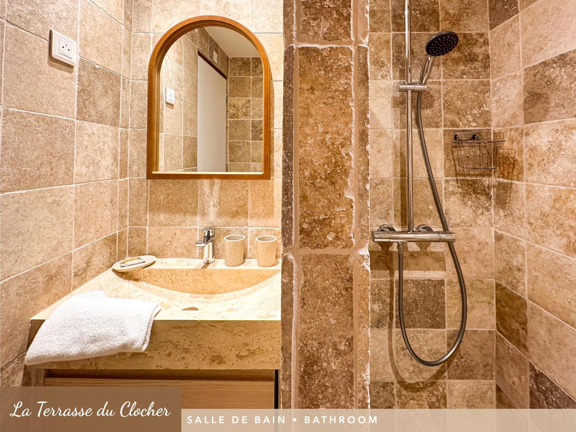 Les Appartements Du Clocher Авиньон Экстерьер фото