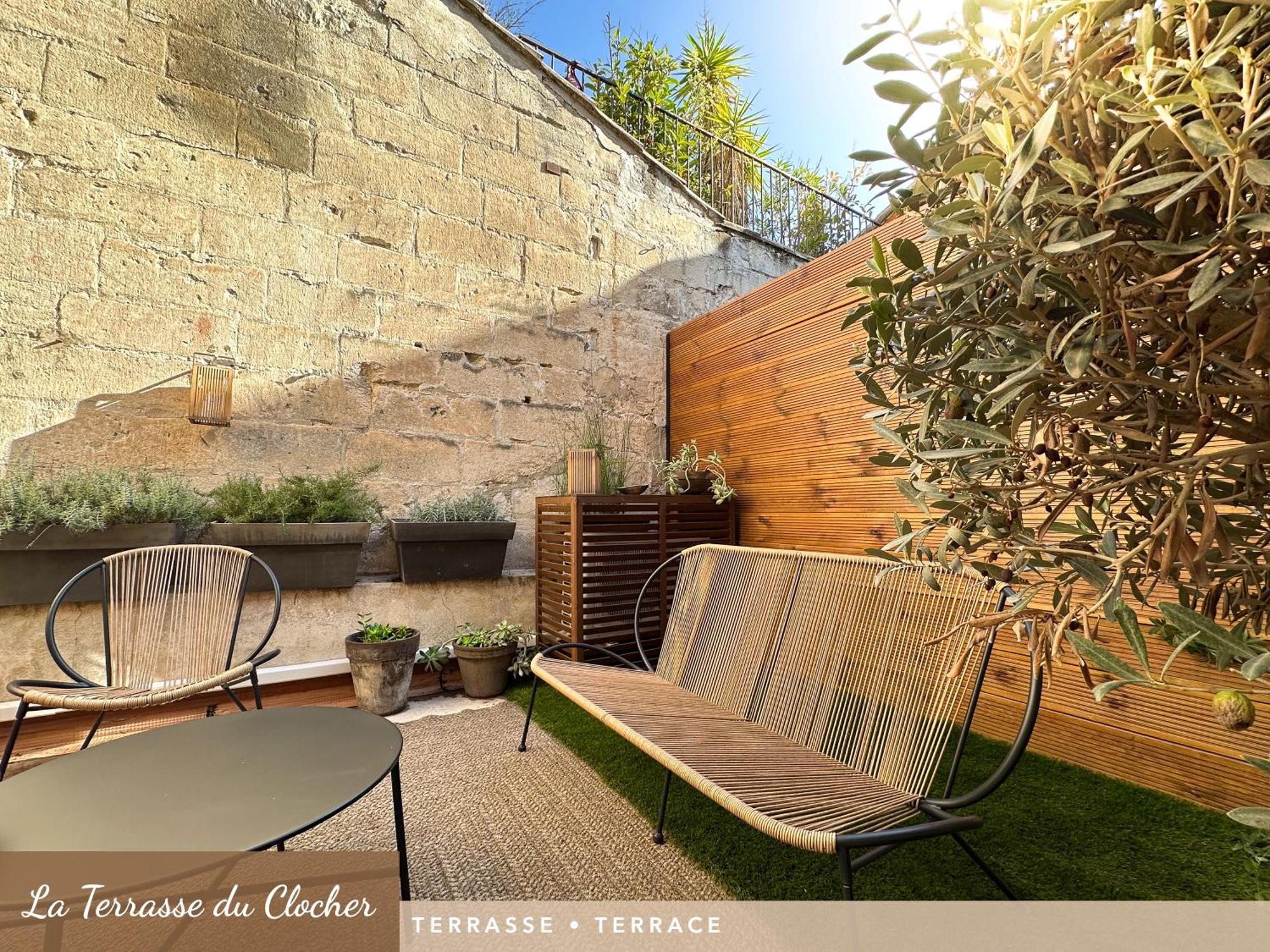 Les Appartements Du Clocher Авиньон Экстерьер фото